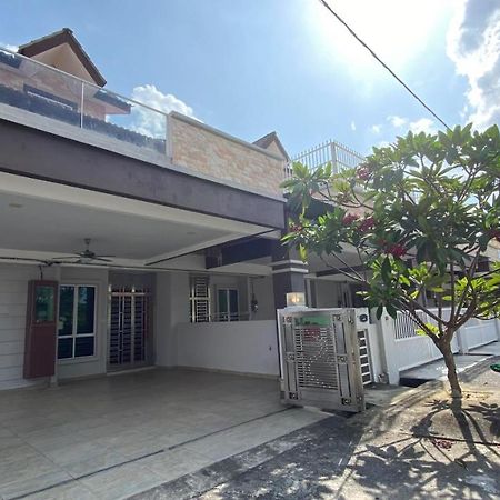 Simfoni Families Suite กัวห์ ภายนอก รูปภาพ